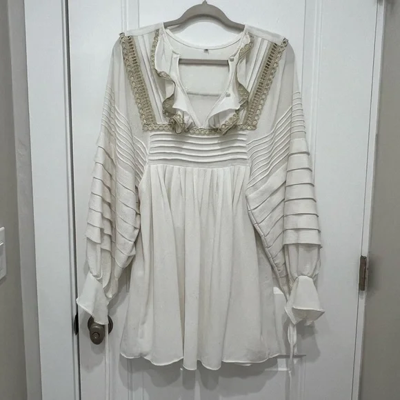 catwalk collection • vienna cream mini dress - Picture 5 of 6